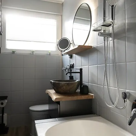 City - Weststadt Apartment